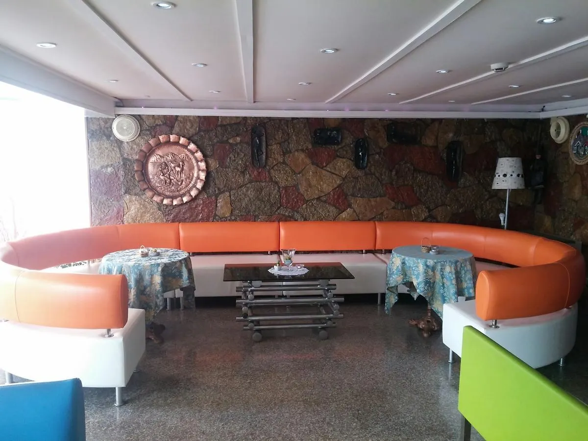 Hotel Pecci ريميني 3*,