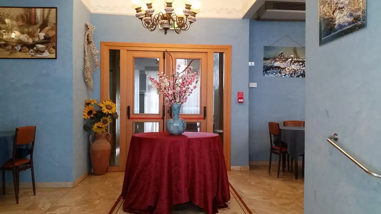 Hotel Pecci Rimini 3*,
